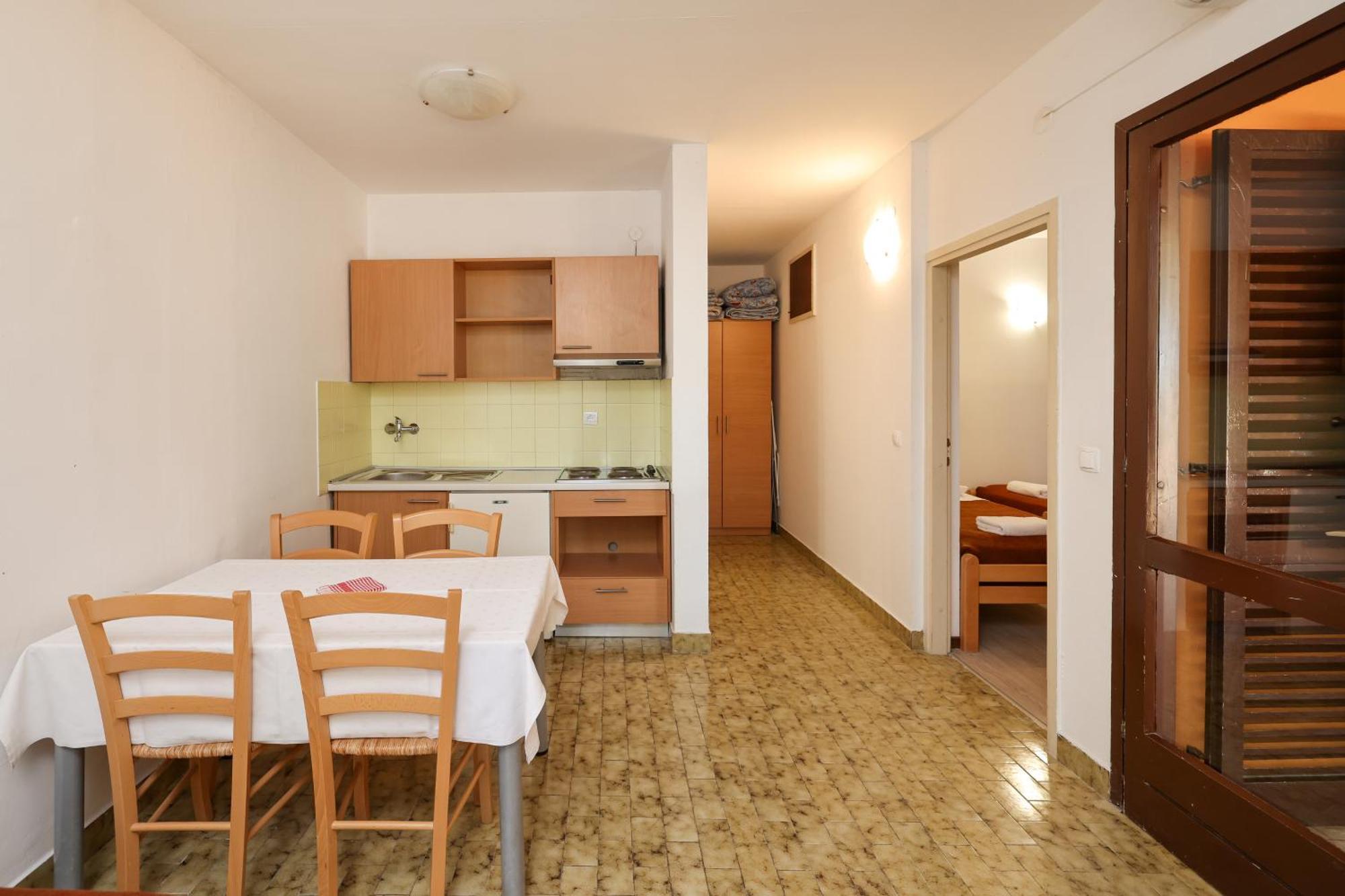 Apartments Medena Budget Trogir Exterior foto